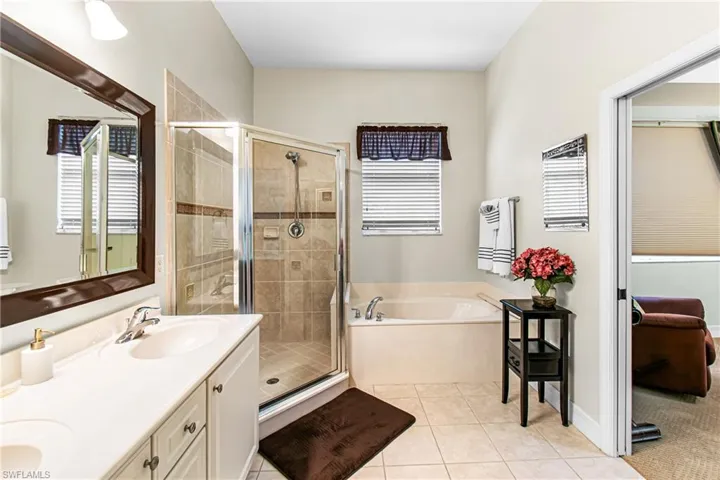 16010 Via Solera Cir 104, Fort Myers, Florida 33908