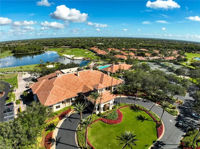 6031 Trophy DR # 204, NAPLES FL 34110