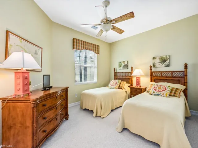 6031 Trophy DR # 204, NAPLES FL 34110