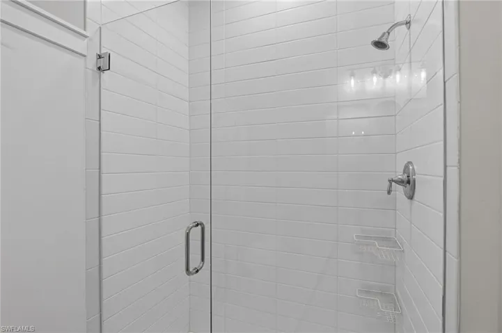 17624 Kinzie Ln, Estero, Florida 33928