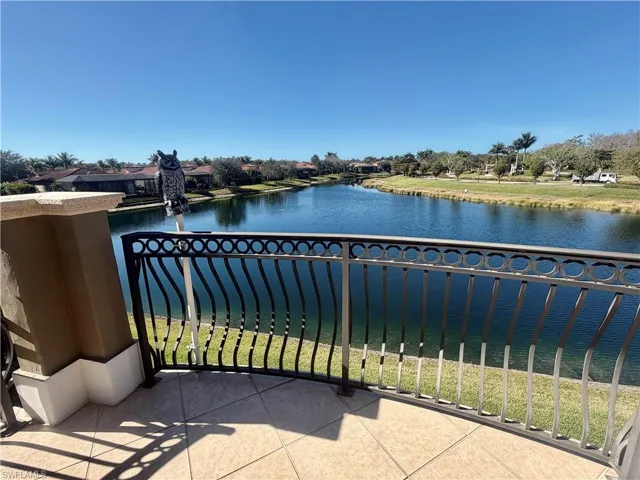 Sun Deck, Long View Overlooking the Lake