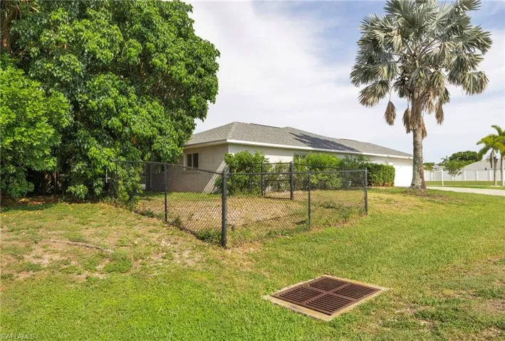 601 Se 19th St, Cape Coral, Florida 33990