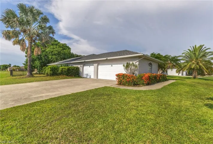 601 Se 19th St, Cape Coral, Florida 33990