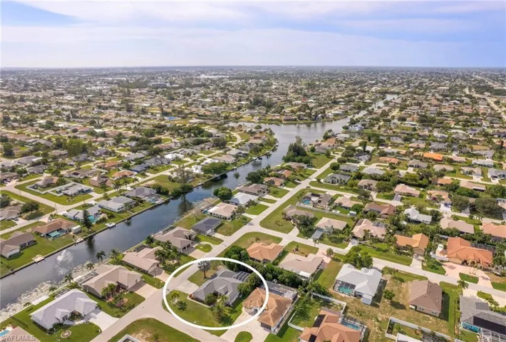 601 Se 19th St, Cape Coral, Florida 33990