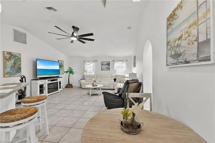 601 Se 19th St, Cape Coral, Florida 33990