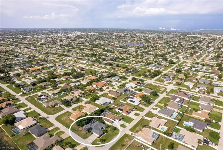 601 Se 19th St, Cape Coral, Florida 33990
