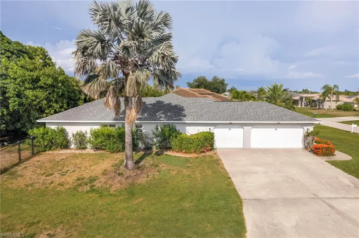 601 Se 19th St, Cape Coral, Florida 33990