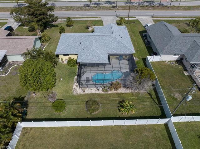 602  Gleason  PKWY, Cape Coral, FL 33914
