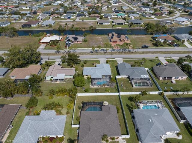 602  Gleason  PKWY, Cape Coral, FL 33914