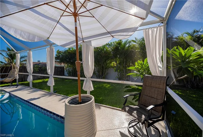909 SW 6th  CT, Cape Coral, FL 33991