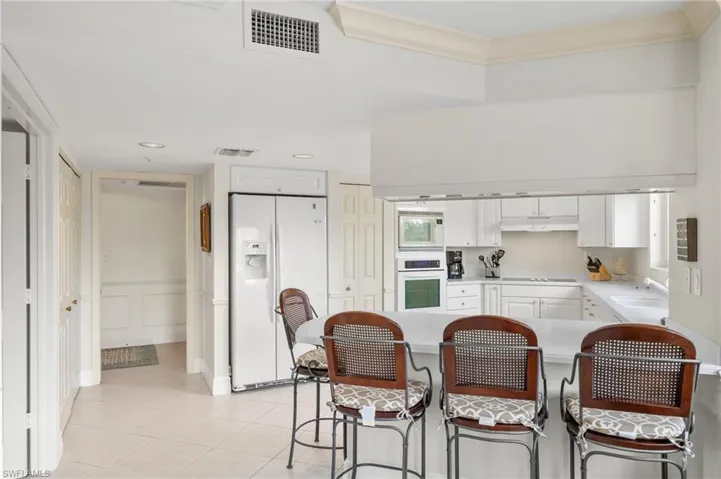 6849  Grenadier  BLVD, Naples, FL 34108