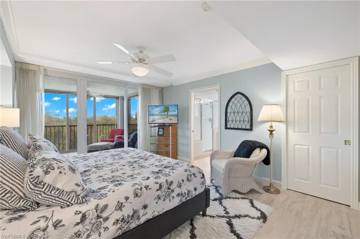 6849  Grenadier  BLVD, Naples, FL 34108