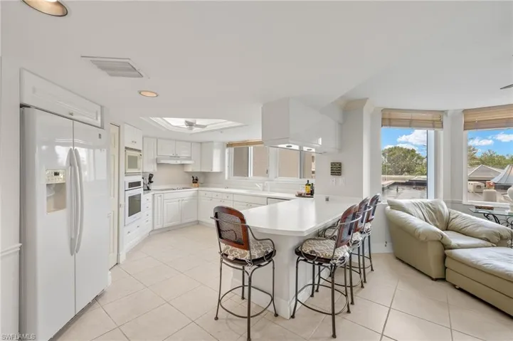 6849  Grenadier  BLVD, Naples, FL 34108