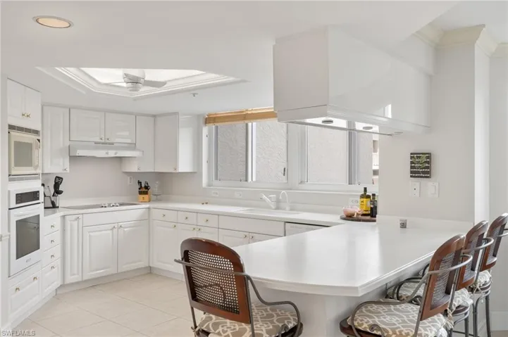 6849  Grenadier  BLVD, Naples, FL 34108