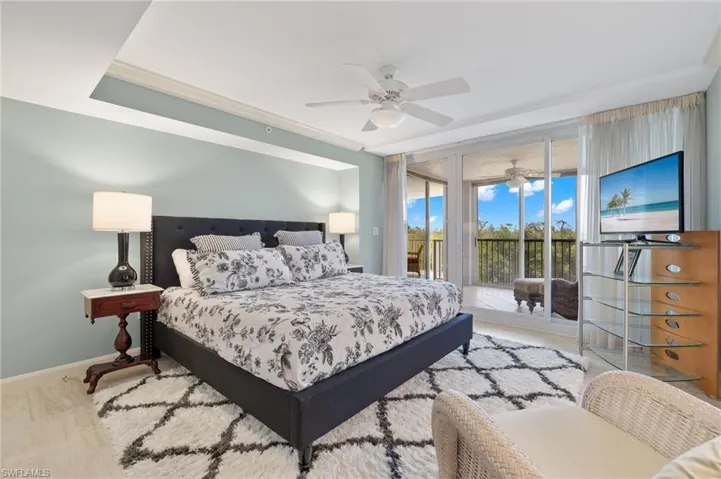 6849  Grenadier  BLVD, Naples, FL 34108