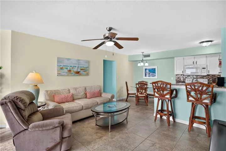 12730 Equestrian Cir 2805, Fort Myers, Florida 33907