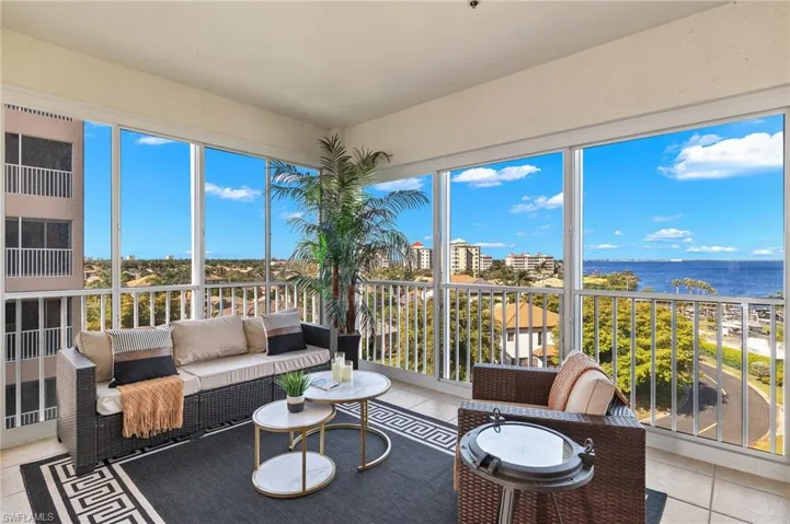 Top floor corner unit. Stunning water and sunset views
