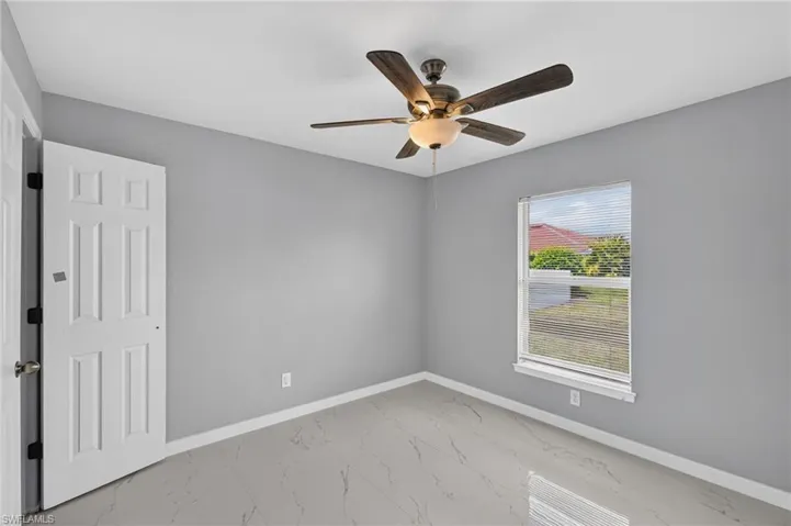 2809 Nw 21st Ave, Cape Coral, Florida 33993