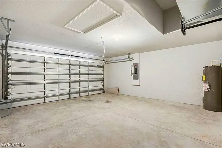 2809 Nw 21st Ave, Cape Coral, Florida 33993