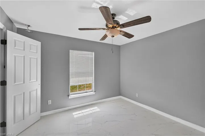 2809 Nw 21st Ave, Cape Coral, Florida 33993