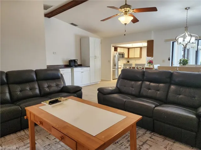1822 Se 11th Ter, Cape Coral, Florida 33990
