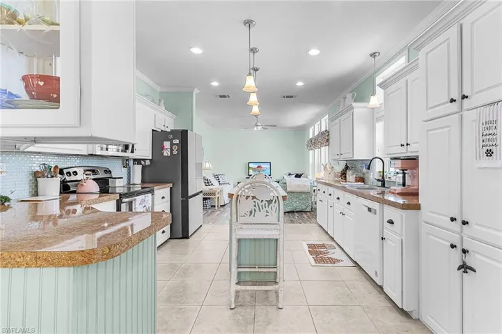 kitchen looking west