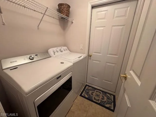 10018 Oakhurst Way, Fort Myers, Florida 33913