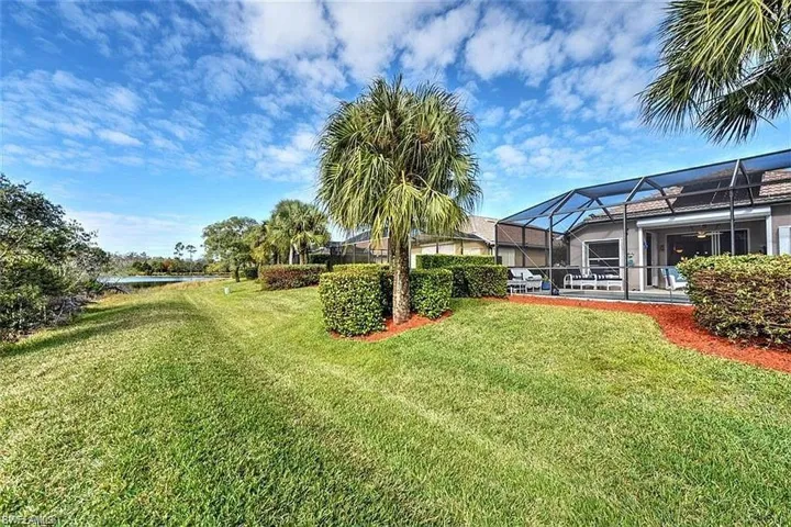 10018 Oakhurst Way, Fort Myers, Florida 33913