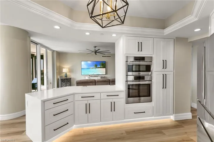 1060 Borghese Ln 902, Naples, Florida 34114