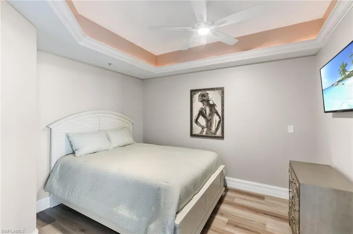 1060 Borghese Ln 902, Naples, Florida 34114