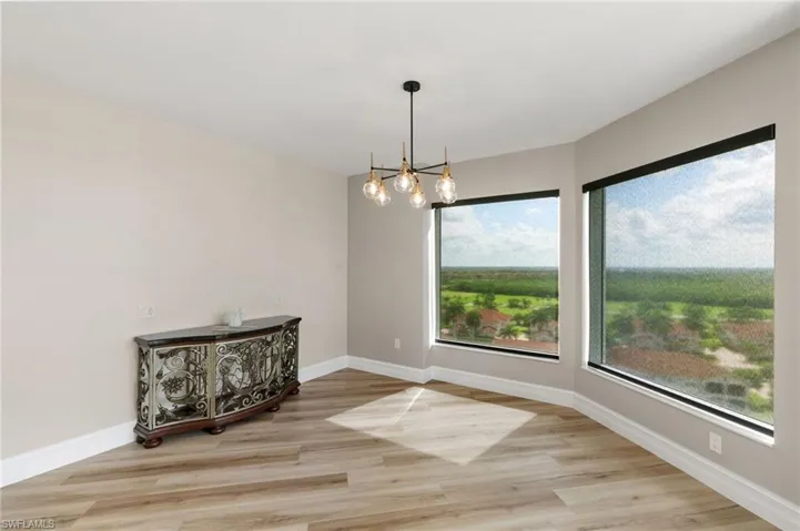 1060 Borghese Ln 902, Naples, Florida 34114