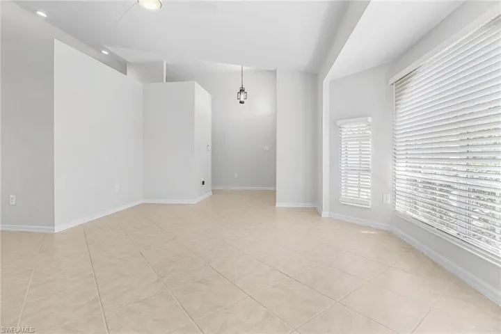4367 18th St Ne, Naples, Florida 34120