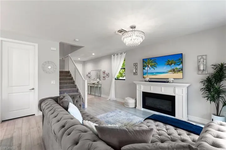 7619  Morgan  WAY, Naples, FL 34119