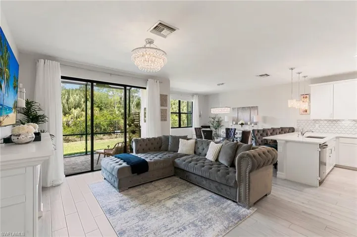 7619  Morgan  WAY, Naples, FL 34119