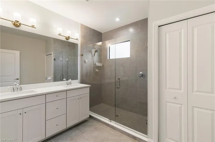 7619  Morgan  WAY, Naples, FL 34119