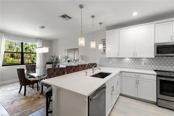 7619  Morgan  WAY, Naples, FL 34119