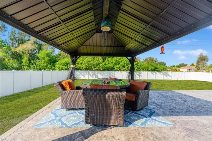 775 Arundel Cir, Fort Myers, Florida 33913