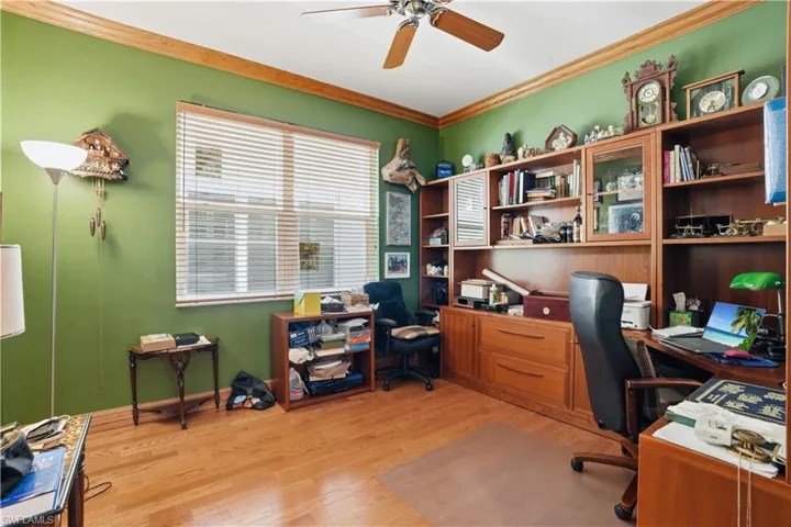2033 Isla De Palma Cir, Naples, Florida 34119