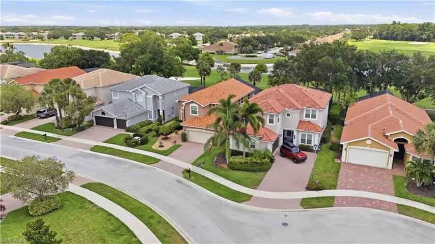 2033 Isla De Palma Cir, Naples, Florida 34119