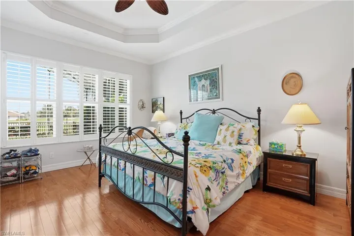 2033 Isla De Palma Cir, Naples, Florida 34119