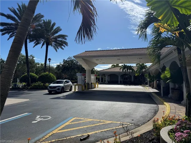 15017 Danios Dr, Bonita Springs, Florida 34135