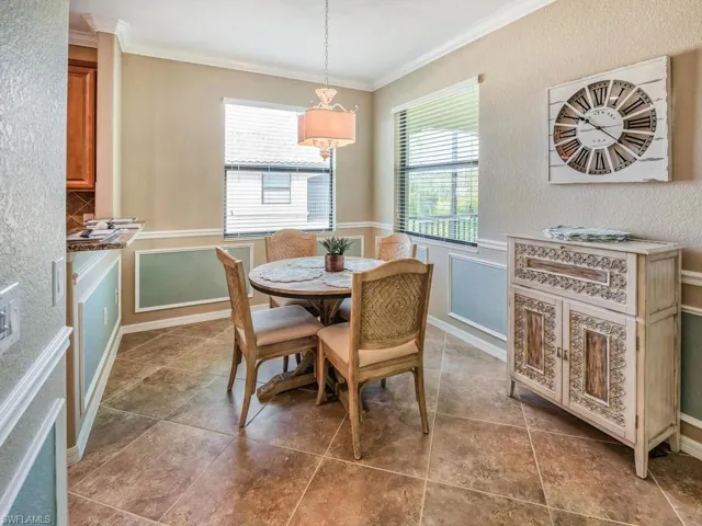 9484 Casoria Ct 201, Naples, Florida 34113
