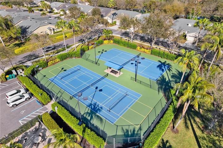 8322  Ibis Cove  CIR, Naples, FL 34119
