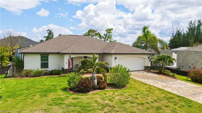 3233 Nw 21st St, Cape Coral, Florida 33993