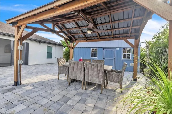 3233 Nw 21st St, Cape Coral, Florida 33993