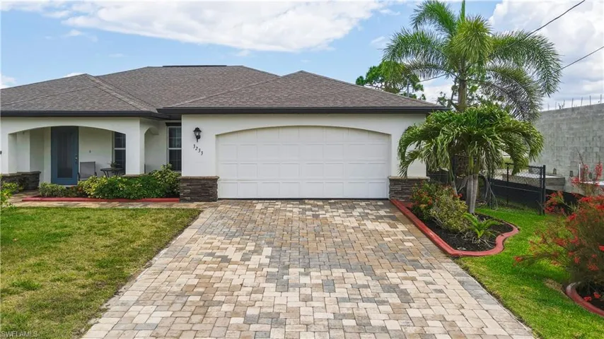 3233 Nw 21st St, Cape Coral, Florida 33993