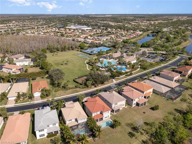Aerial view neighborhood.