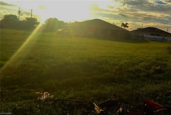 View of yard at dusk