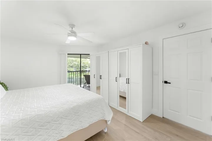 700 Misty Pines Cir 204, Naples, Florida 34105
