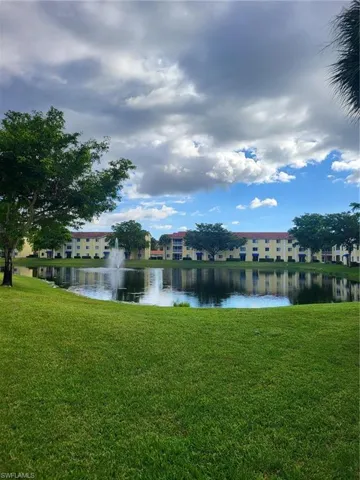 8288 Key Royal Ln 1431, Naples, Florida 34119